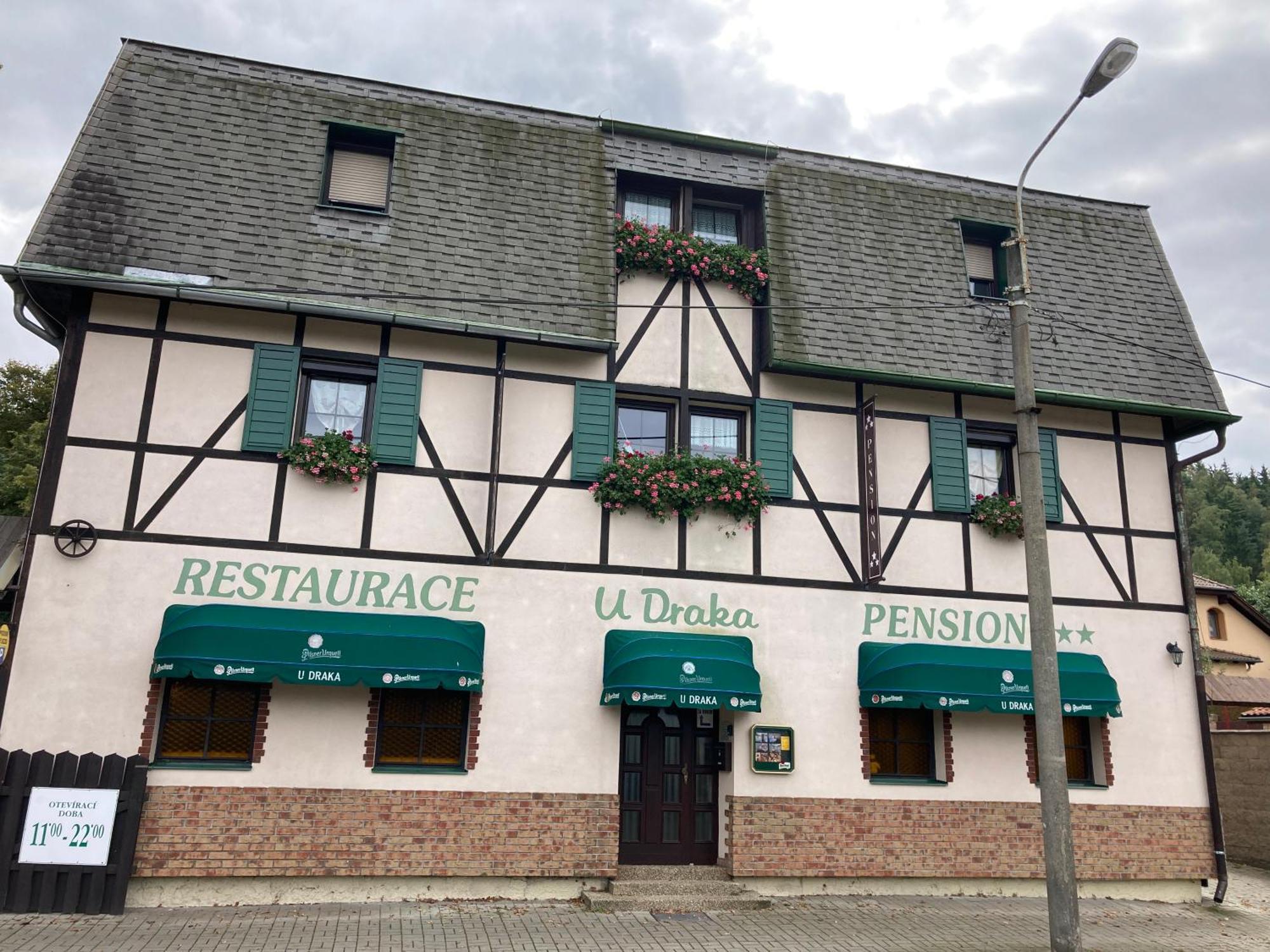 Pension U Draka Karlovy Vary Exterior photo